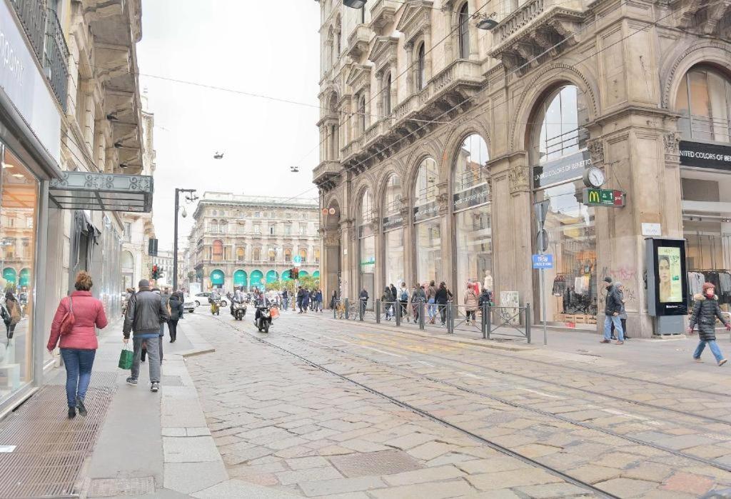 Bilocale In Piazza Duomo 4Pax Lejlighed Milano Eksteriør billede